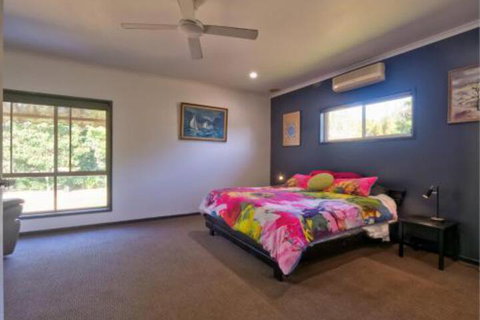 Sandy Feet Retreat Hervey Bay - Accommodation Mt Buller 3