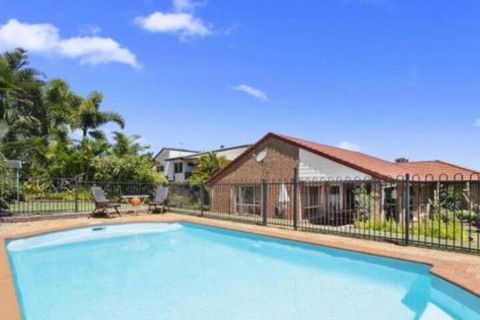 BB233 Banksia Beach Family Home 4 Bedrooms - Accommodation Mt Buller 0