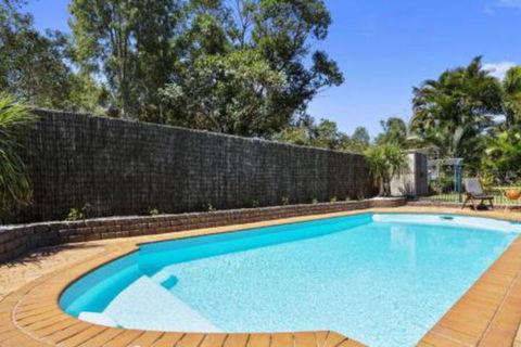 BB233 Banksia Beach Family Home 4 Bedrooms - Accommodation Mt Buller 4