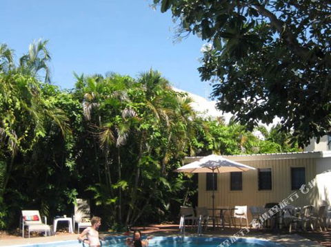 Dingo Moon Lodge Hostel - Accommodation Mt Buller 3