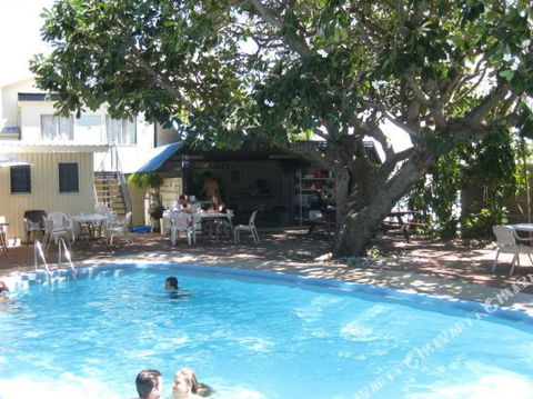 Dingo Moon Lodge Hostel - Accommodation Mt Buller 1