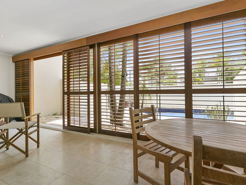 A Superb Location For Enjoying The Best Of Noosa Unit 2 / 69 Noosa Parade - Accommodation Mt Buller 5