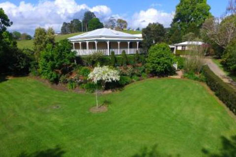 Maleny Homestead & Cottage - Accommodation Mt Buller 0