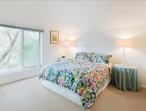 EVERGREEN BEACH HOUSE - Accommodation Mt Buller 5