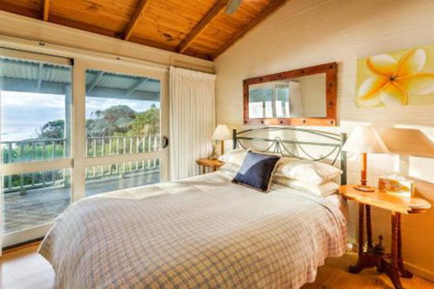 Yallingups Best Located Beach House - Accommodation Mt Buller 2