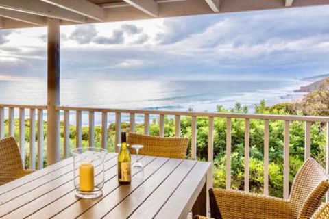 Yallingups Best Located Beach House - Accommodation Mt Buller 0