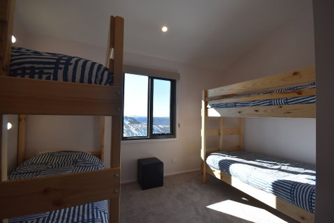 Snowtel 4 - Accommodation Mt Buller 3