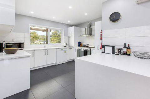 BELLA VISTA TOOTGAROOK - Accommodation Mt Buller 5