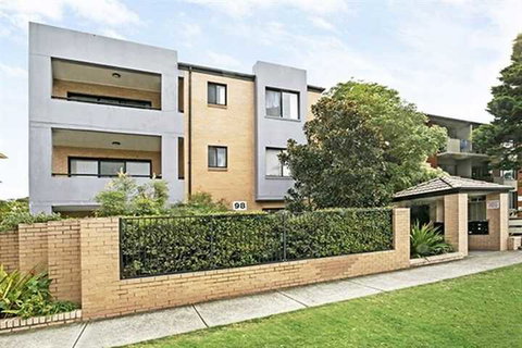 Walking Distance To Coogee Beach MOUNT - Accommodation Mt Buller 1