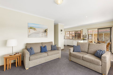 Riviera Beach Resort - Accommodation Mt Buller 3