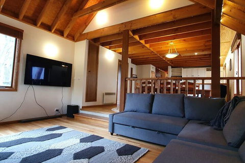 SNOWED INN Apartment - Accommodation Mt buller 6