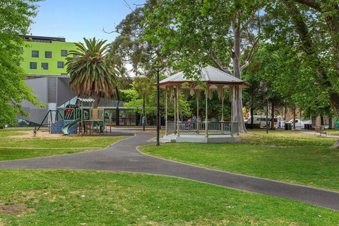 GRATTAN A Premier Location & Modern Space - Accommodation Mt Buller 7