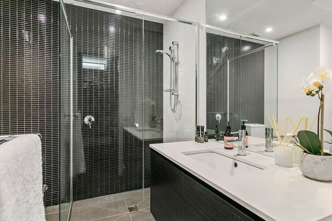GRATTAN A Premier Location & Modern Space - Accommodation Mt Buller 1