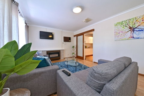 Comfy Home Near Airport & City 2280 - Accommodation Mt buller 5