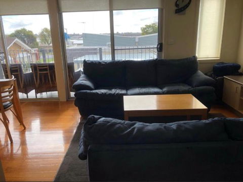 MURRAY GRANGE VILLA 4 - Accommodation Mt Buller 6