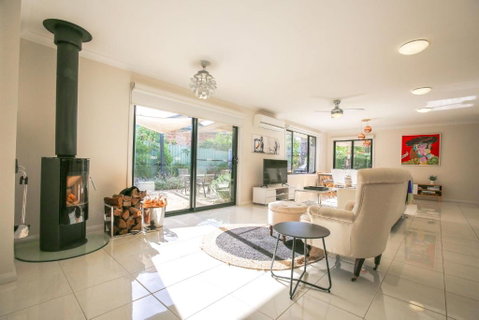 Bright Uptown - Accommodation Mt Buller 4