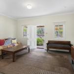 THE TEACHERS COTTAGE - Accommodation Mt Buller 0