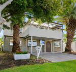 SANTORINI BEACH HOUSE SAFETY BEACH - Accommodation Mt Buller