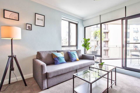 Apartment CBD Jones Bay - Accommodation Mt Buller 1