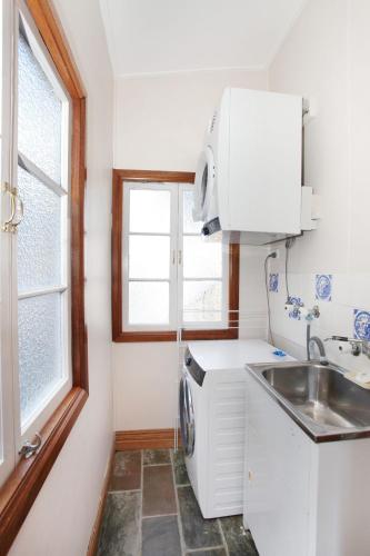 BEACH SHOPS & FABULOUS VACATION HOME! - Accommodation Mt Buller 5