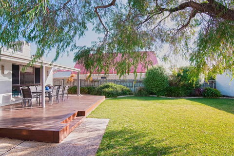 GIFFORD HOUSE - Accommodation Mt Buller 4