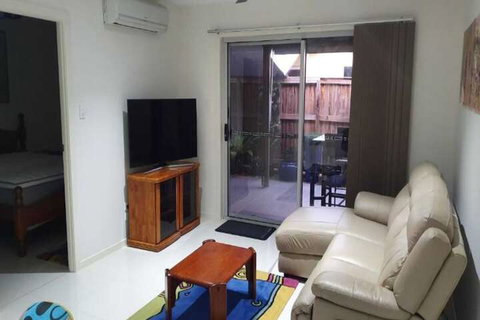 2 BDR Sea Side Guesthouse - Accommodation Mt Buller 4