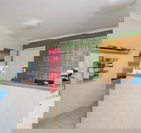 Tin Can Bay's Sleepy Lagoon Motel - Accommodation Mt Buller