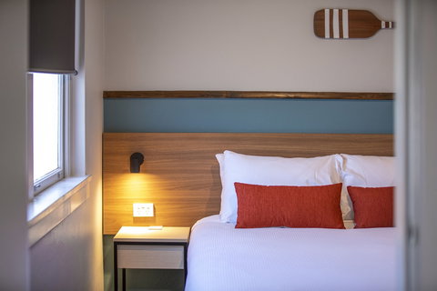 Nightcap At Ocean Beach Hotel - Accommodation Mt Buller 4