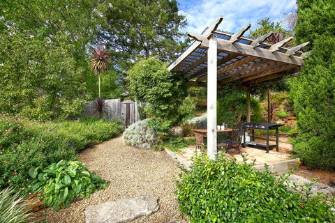 Hills Havens Cottages - Accommodation Mt Buller 2