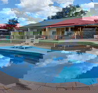 Emerald Explorers Inn - Accommodation Mt Buller