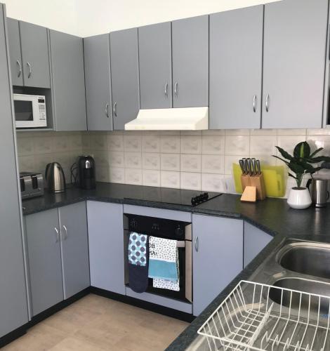 11 Anchovy Street Tin Can Bay Summer Haven Coastal Retreat - Accommodation Mt Buller 1