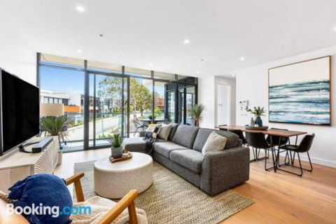 Luxe 101 At Martha Cove Waterfront Luxury On The Marina Walk To Beach - Accommodation Mt Buller 5