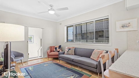 Yacaaba Beautiful Waterfront Location - Accommodation Mt Buller 5
