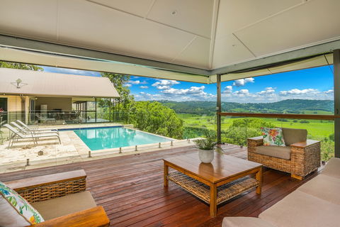 A PERFECT STAY Serene Myocum - Accommodation Mt Buller 3