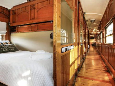 THE ANGAS CARRIAGE Alpine Southern Highlands 4pm Check Out On Sundays - Accommodation Mt Buller 2