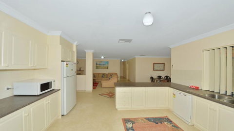 Mandurah Estuary Breeze - Accommodation Mt Buller 4