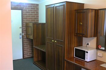 Colonial Motor Inn Lithgow - Accommodation Mt Buller 6