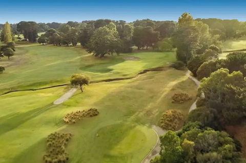 Sun, Beach, Shops, Wifi, Netflix - Accommodation Mt Buller 0