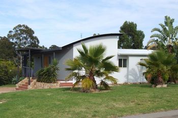 Mathews - Accommodation Mt Buller 4