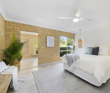 BEACHSIDE HIDEAWAY BONNY HILLS - Accommodation Mt Buller 1