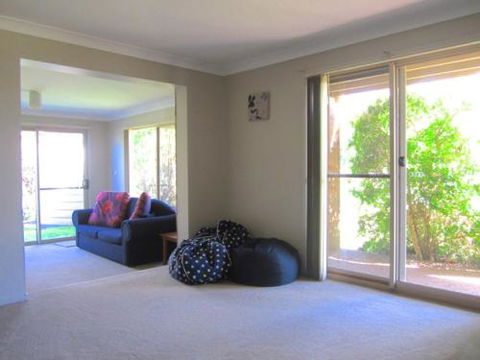 BAROONA By THE BEACH - Accommodation Mt Buller 2