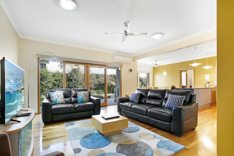 Apartments On Church - Unit 7 - Accommodation Mt Buller 4