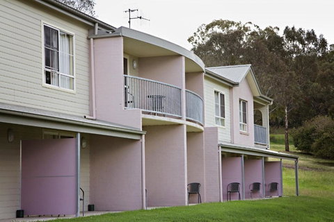 BATHURST GOLDFIELDS MOTEL On MOUNT PANORAMA - Accommodation Mt Buller 3
