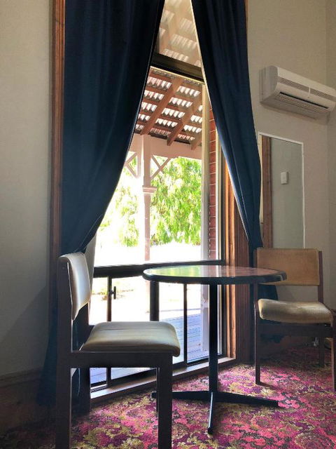 Ithaca 1896 Manor - Accommodation Mt Buller 2