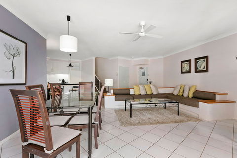 Poolside Apt In Alamanda Beachfront Resort 67 - Accommodation Mt Buller 5