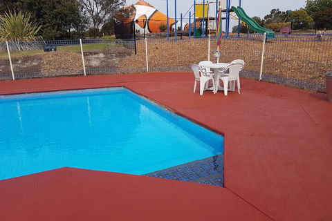 Lakes Caravilla Caravan Park - Accommodation Mt Buller 7