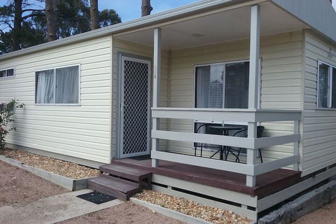 Lakes Caravilla Caravan Park - Accommodation Mt Buller 1