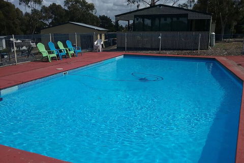 Lakes Caravilla Caravan Park - Accommodation Mt Buller 4