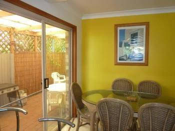 Sails Beach House Apartments Pottsville Beach - Accommodation Mt Buller 3