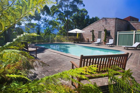 The Shingles Riverside Cottages - Accommodation Mt Buller 5